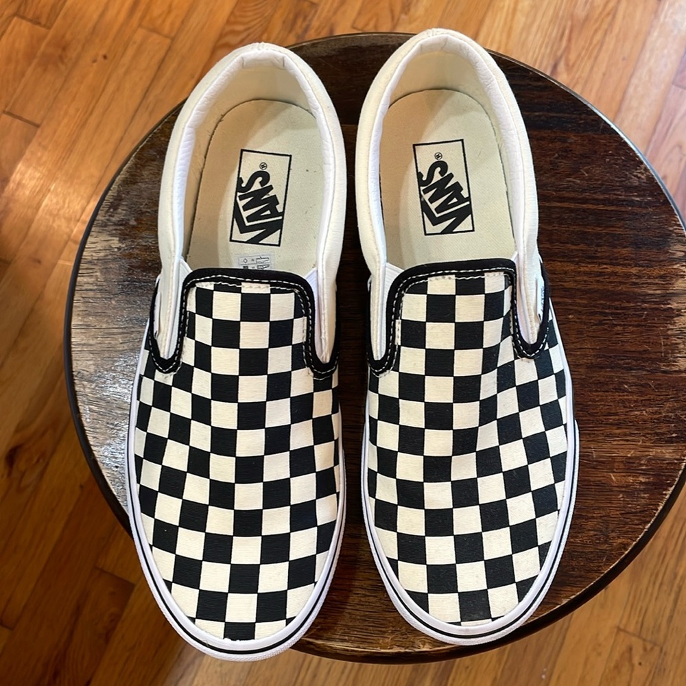 Classic Slip-On Checkerboard Shoe size 9.5 women’s (8 in men’s)